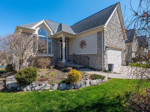 1922 Marblecliff Crossing Ct, Columbus, OH 43204