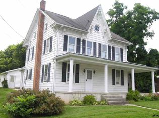 4526 Shaffer Rd, Seven Valleys, PA 17360