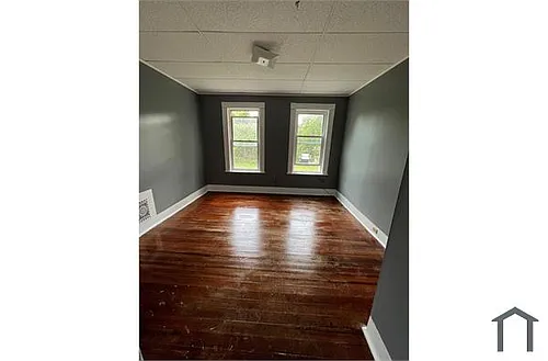 1282 S Main St #2L Photo 1