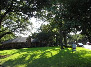 1016 Glen Oak Dr, Burleson, TX 76028