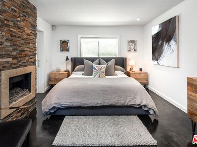 1264 Ozeta Ter APT 102, West Hollywood, CA, 90069
