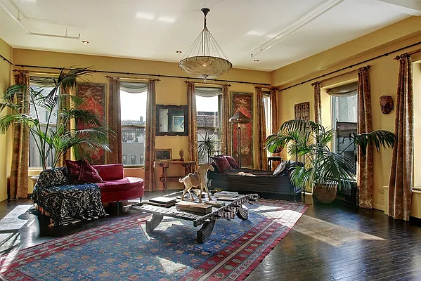 Sold by Corcoran | media 6