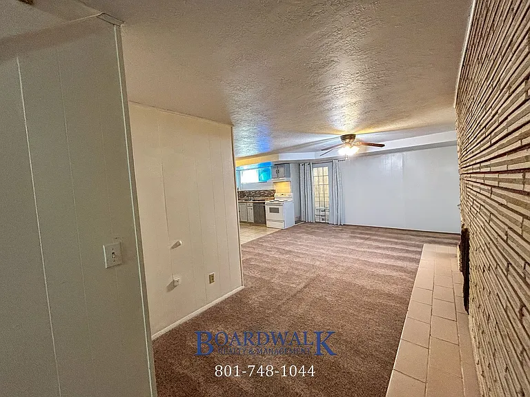 1528 E 8640 S — Photo 6