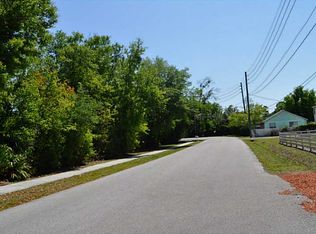 Dee Dee St, Orlando, FL 32807