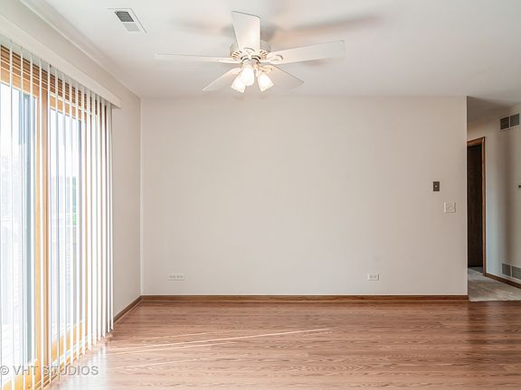5th image of 1011 Kane St #1011