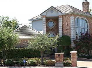 6715 River View Ct, Benbrook, TX 76132