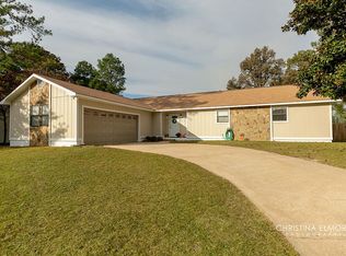 106 Barecky Dr, Warner Robins, GA 31088