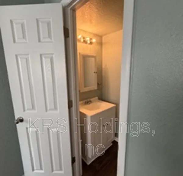 4317 Newsome Dr — Photo 5