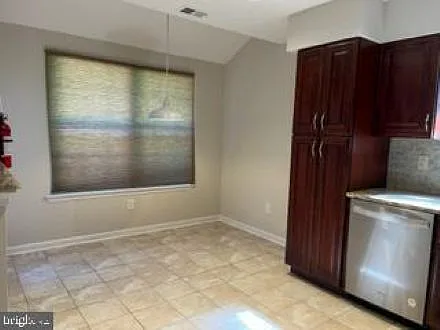 132 Kettlebrook Dr — Photo 5