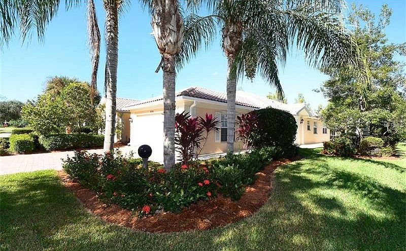 1st image of 8058 Camminare Dr