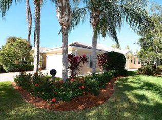 8058 Camminare Dr, Sarasota, FL 34238