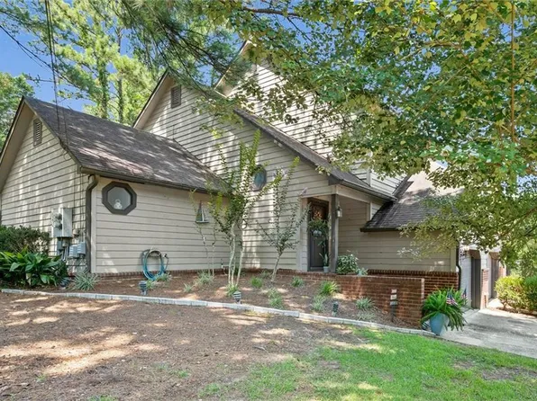 54 Lake Shore Dr, Daphne, AL 36526