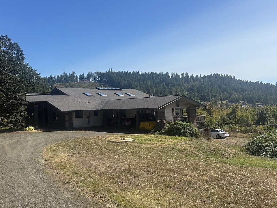 1st image of 86635 Pine Grove Rd