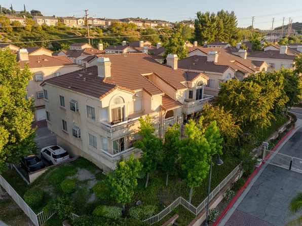 19804 Sandpiper Pl UNIT 10, Santa Clarita, CA 91321