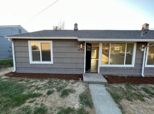 1735 Anderson St, Bremerton, WA 98312