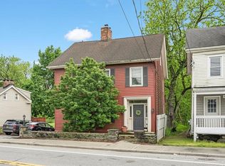 35 E Main St, Washingtonville, NY 10992