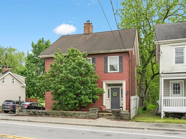 35 E Main Street, Washingtonville, NY 10992