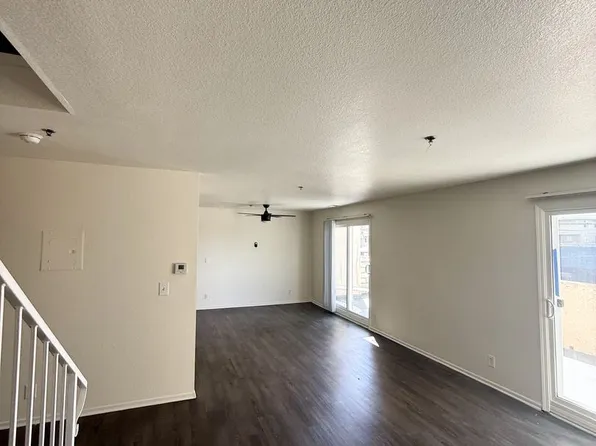 3637 W. 139TH ST, 3637 W 139th St APT 4, Hawthorne, CA 90250