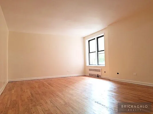 Rented by BRICK & GALO REALTY CORP | media 1