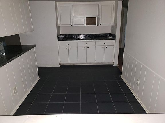 5th image of 3402 High Plateau Dr