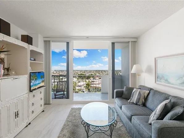 140 Seaview CT #1204S, MARCO ISLAND, FL 34145