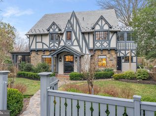 102 Oxford St, Chevy Chase, MD 20815