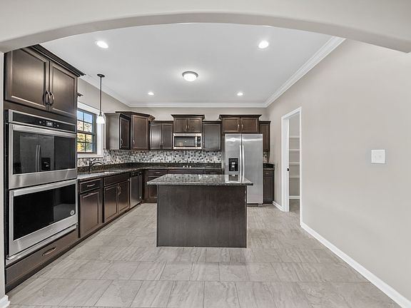 3rd image of 1051 Terraceside Cir