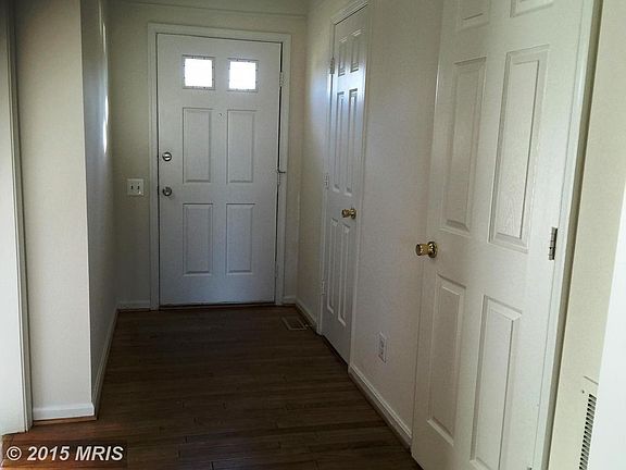 2nd image of 2708 McGuffeys Ct