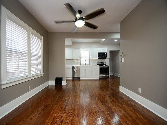 2nd image of 5408 Leavenworth St
