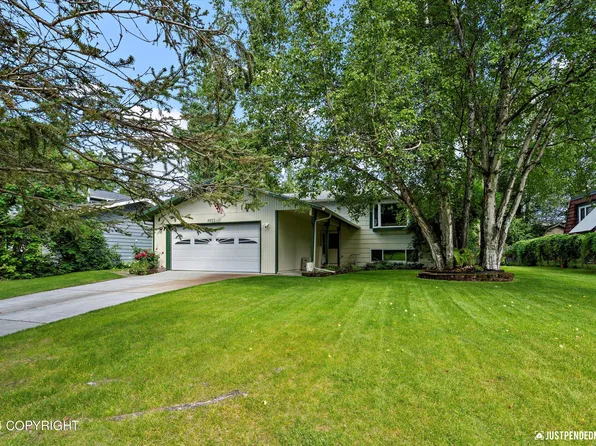 6621 Sherwood Cir, Anchorage, AK 99504