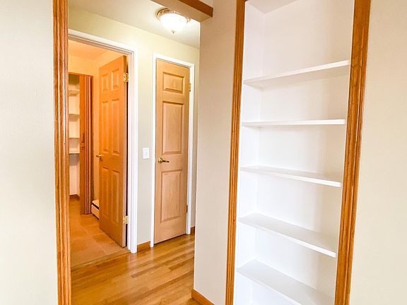 4th image of 1141 Petra Pl APT 4