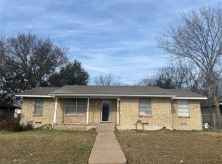 533 Arbor Ln, Lancaster, TX