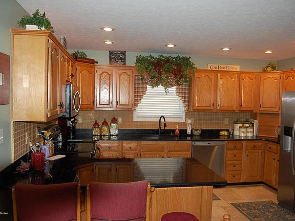 Kitchen 3