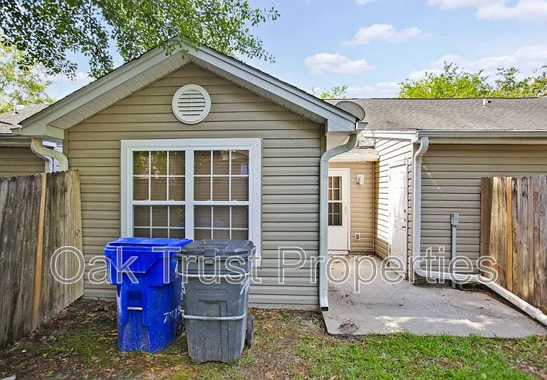 7939 Vermont Rd — Photo 29