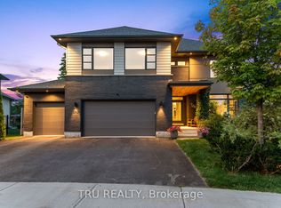 250 Sunnyridge Cres, Ottawa, ON K2M0H3