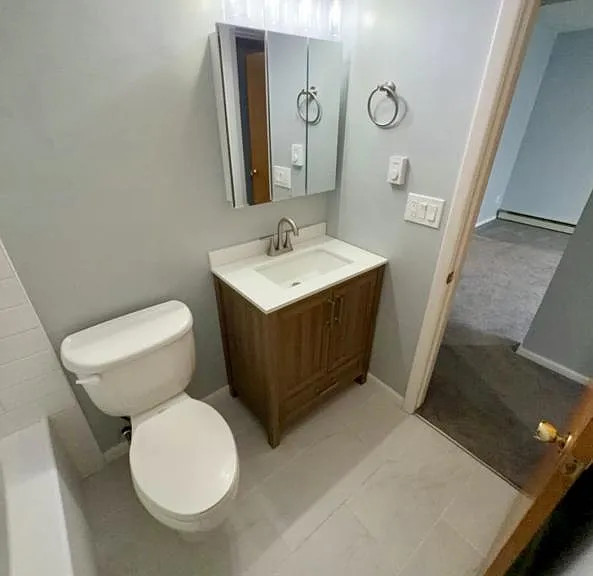 156 Ohio Ave #15 — Photo 8