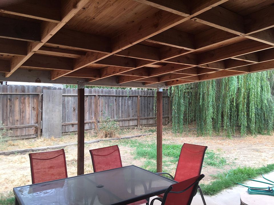 2nd image of 648 Parkwest Dr
