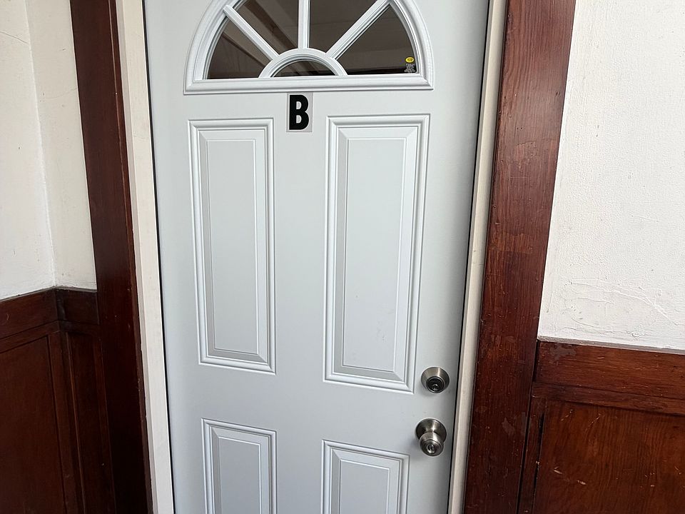 1st image of 1604 Chestnut St #B