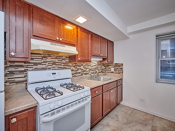 3rd image of 2609 W Fitch Ave #G