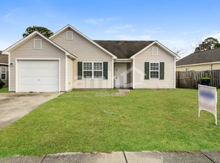 1172 Amber Pines Dr, Leland, NC 28451