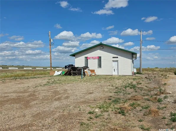 101 Jean STREET E, Manitou Beach, SK S0K 4T1