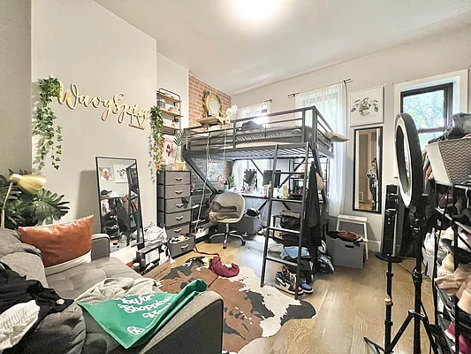 Rented by Doorway NYC, LLC | media 4