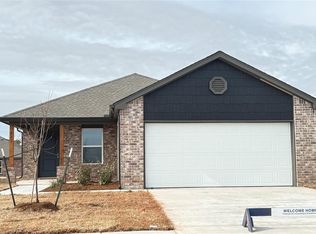 441 Silas Dr, Tuttle, OK 73089