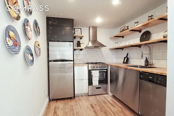 Rented by Compass | media 11