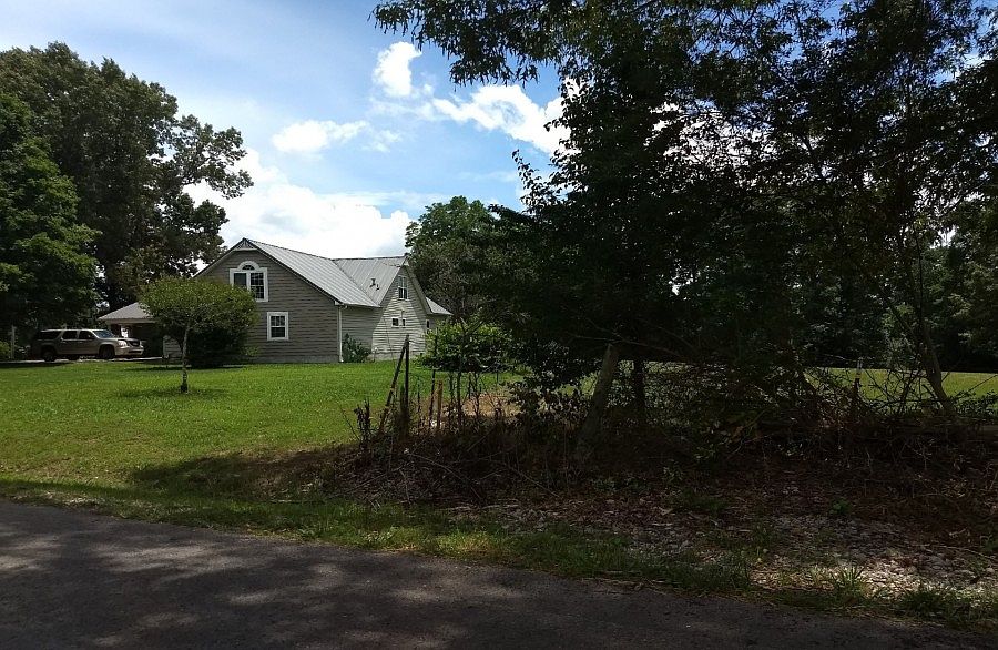 2nd image of 174 Old Eastbrook Rd