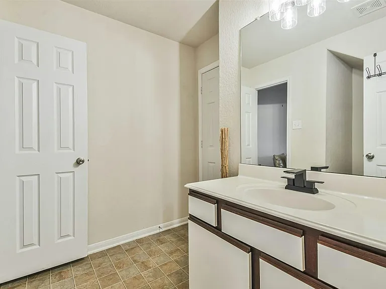 13510 Dahlia Green Way — Photo 15