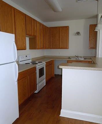 4th image of 4330 St Anthony Ave