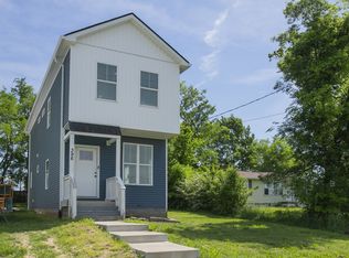 396 Parkside Cir, Lebanon, TN 37087