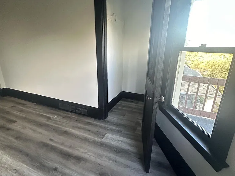 1466 Winchester Ave #U — Photo 29