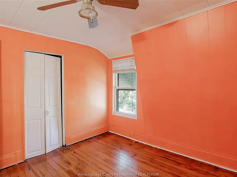 361 Josephine Ave — Photo 16